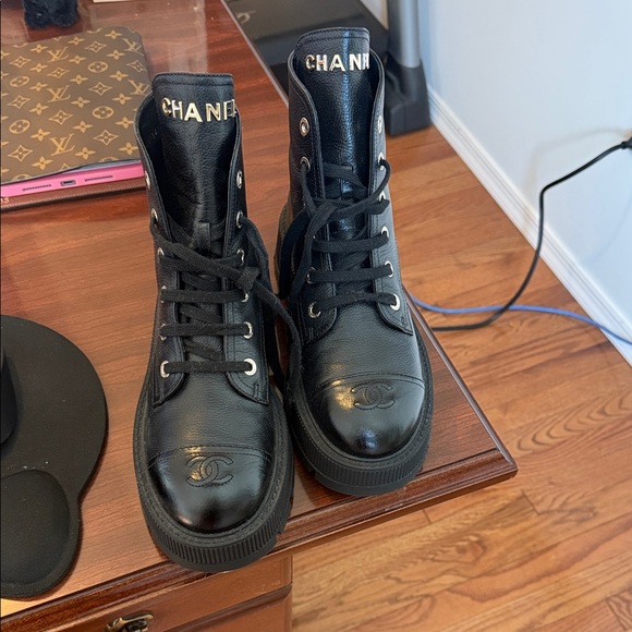 CHANEL Shoes - CHANEL combat boots. Size 40